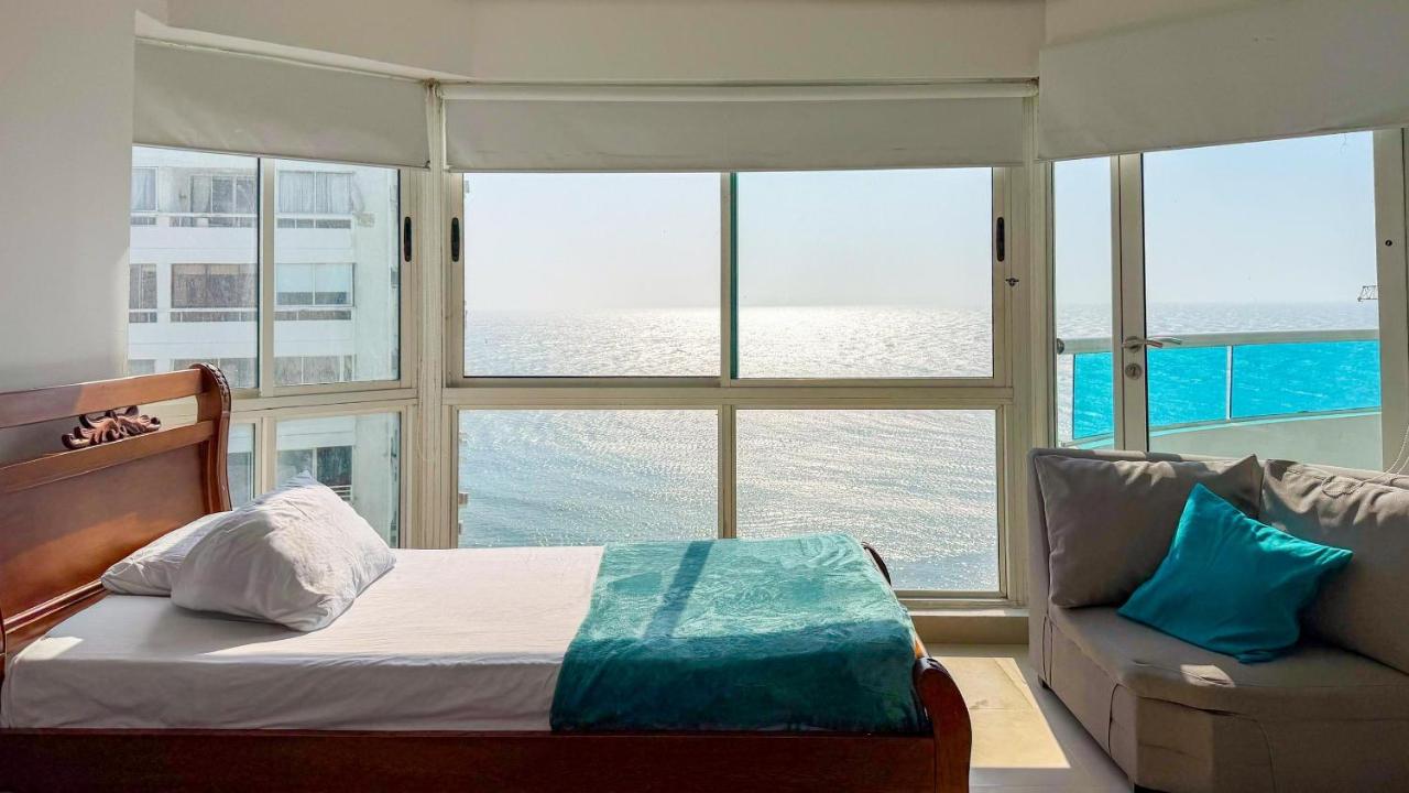 Vista al Mar desde tu balcón Torres del Lago Cartagena - Bed and Breakfast Cartagena