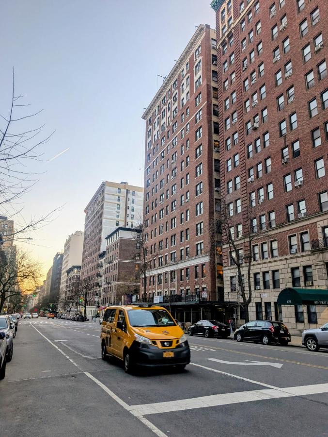 MANHATTAN ROSE Homestay - Bed and Breakfast New York