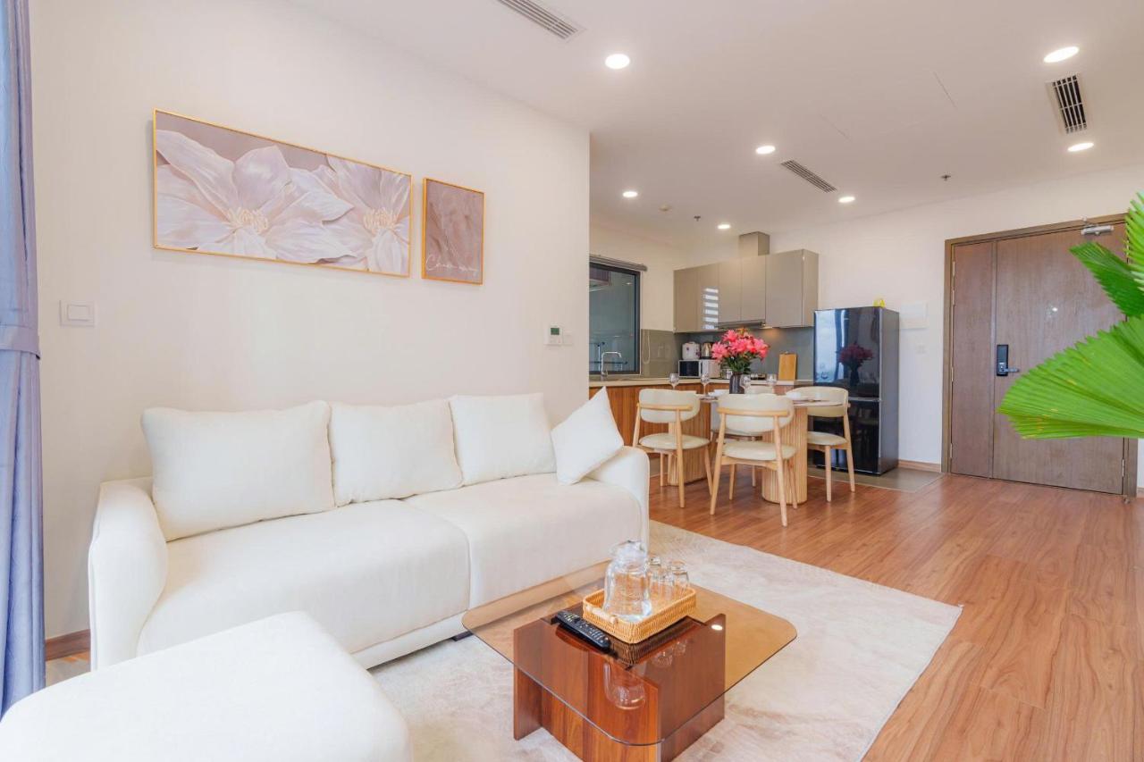 Apartment with Park View