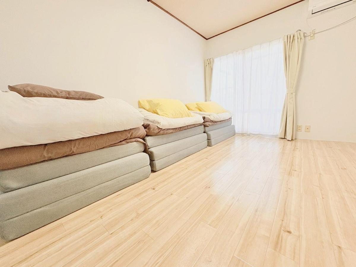 FUDOHAIMU 5min from Narita Station 10min drive from airport Washing machine in each room Gas dryer - B&B Narita