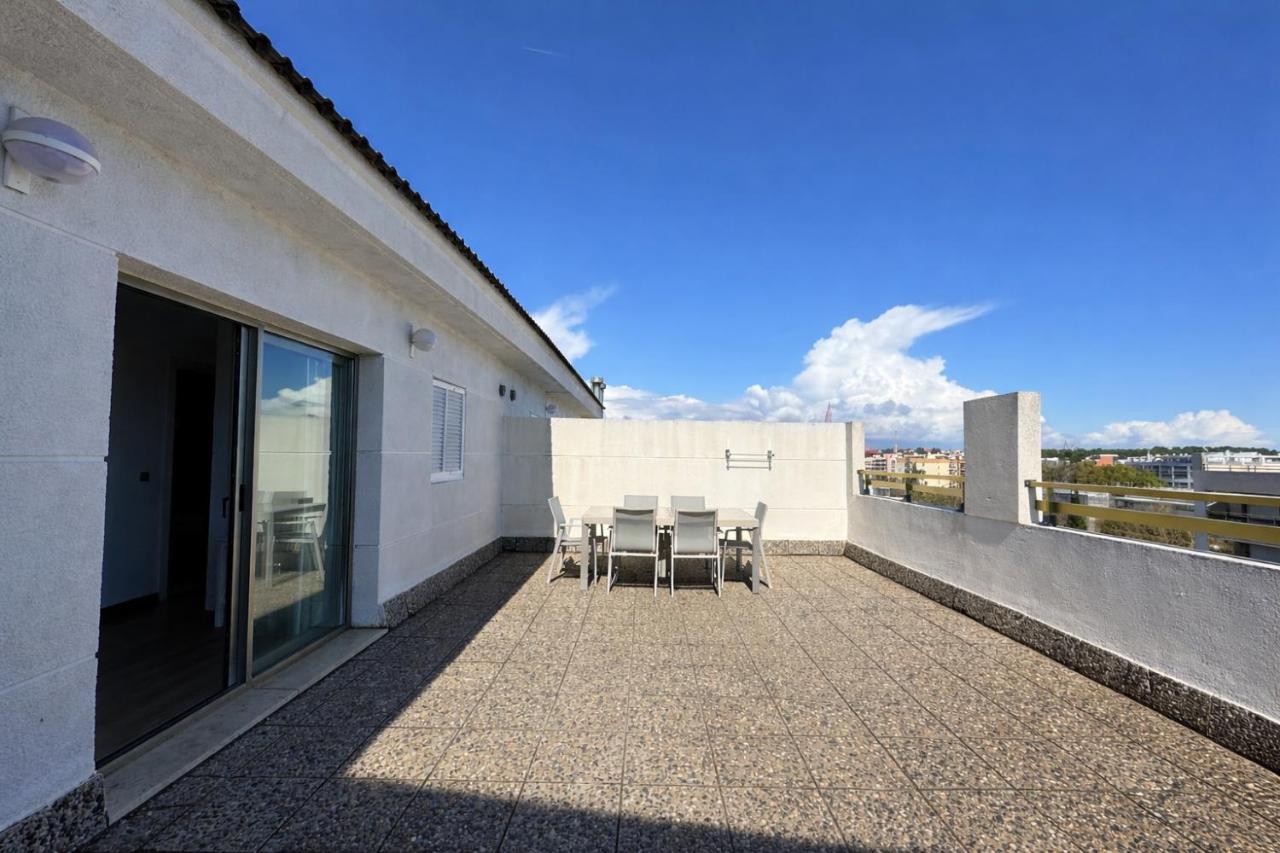 ÁTICO TOP EN SALOU CON GRAN TERRAZA - Michelangelo II - Ferienwohnung Salou