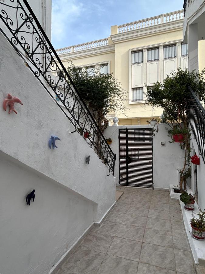 Magnifique s2 au cœur de la Marsa - B&B Tunisi