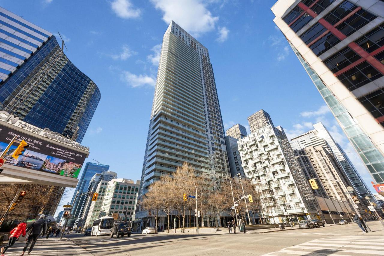 Condo by Rogers Centre & CN Tower - Free Parking - Ferienwohnung Toronto