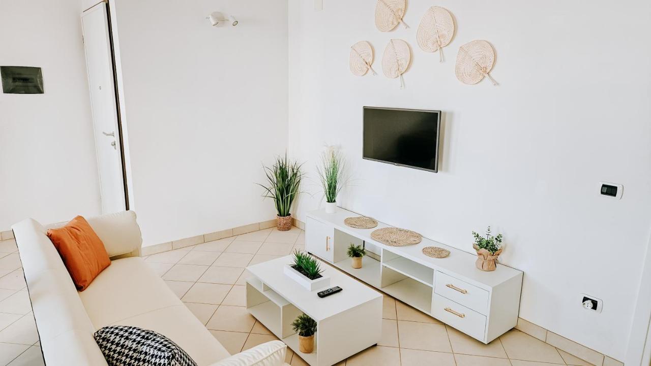 Estoril Beach House - B&B Sal Rei