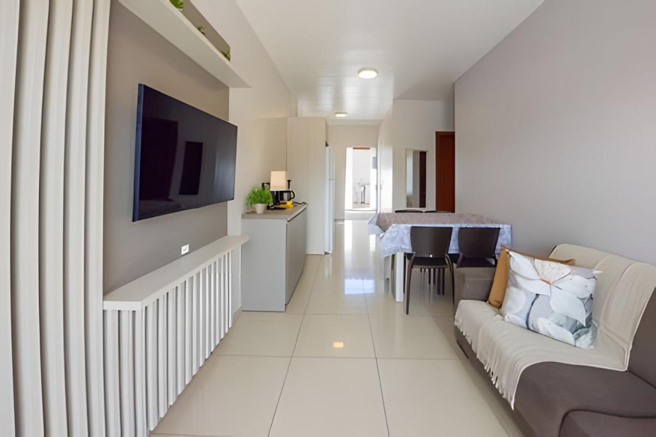 Curta Praia de Armação - Casa Violeta - B&B Penha