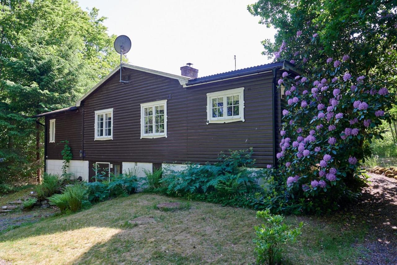 Peaceful Getaway - Bed and Breakfast Åsljunga