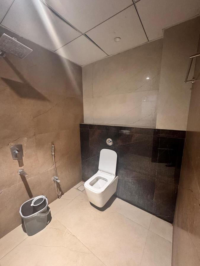 Royal Heritage Lonavla - 7BHK with Turf - B&B Lonavla