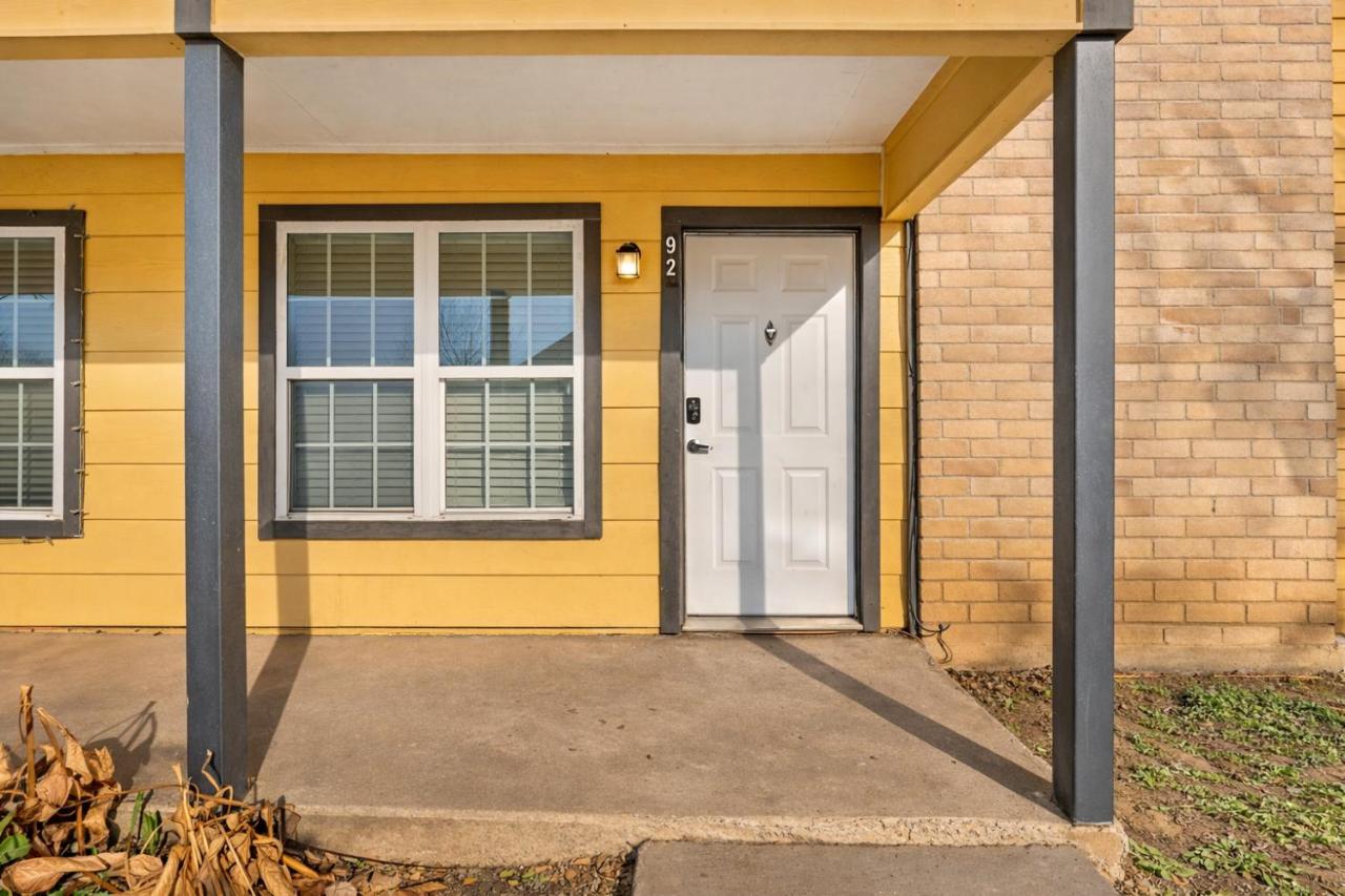 FIFA 2026 Apartment - 8 Min Walk to AT&T Stadium - Ferienwohnung Arlington