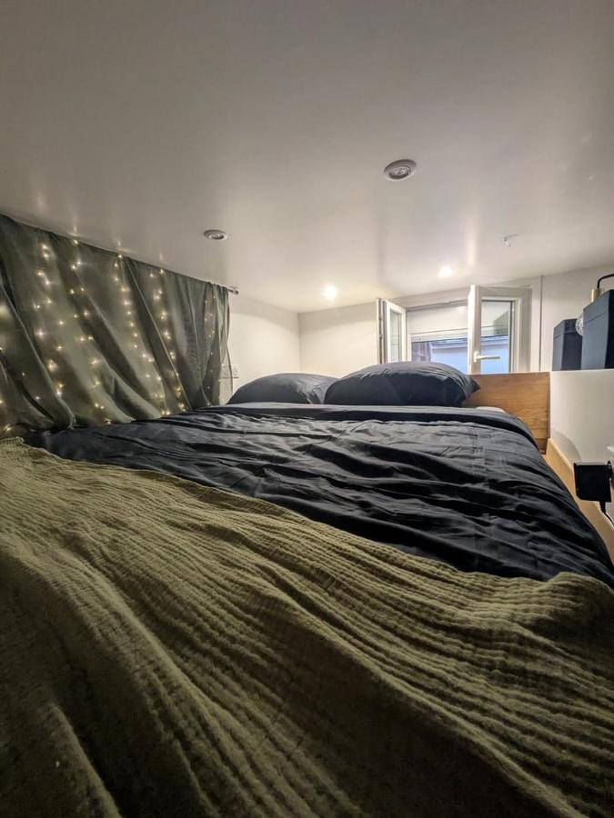 Superbe Studette au cœur de l'ile Saint Louis - 1 personne - Chambres d'hôtes Paris