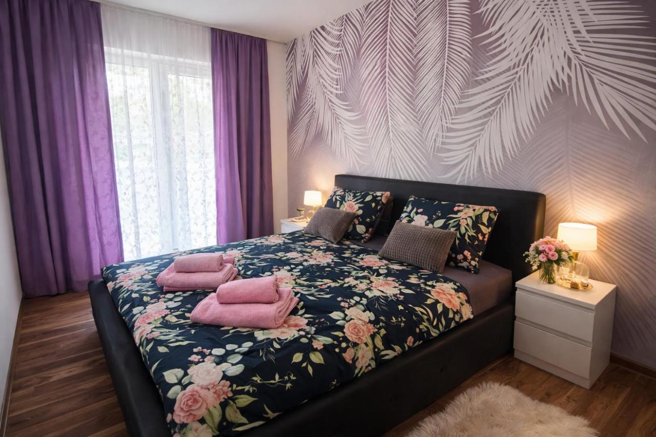 New Moment 2 - B&B Žarkovo