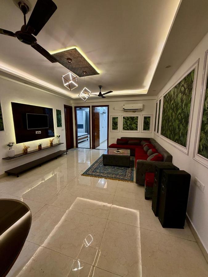 Peaceful Luxury Retreat 3BHK ,Relax, Family, Party - Chambres d'hôtes New Delhi
