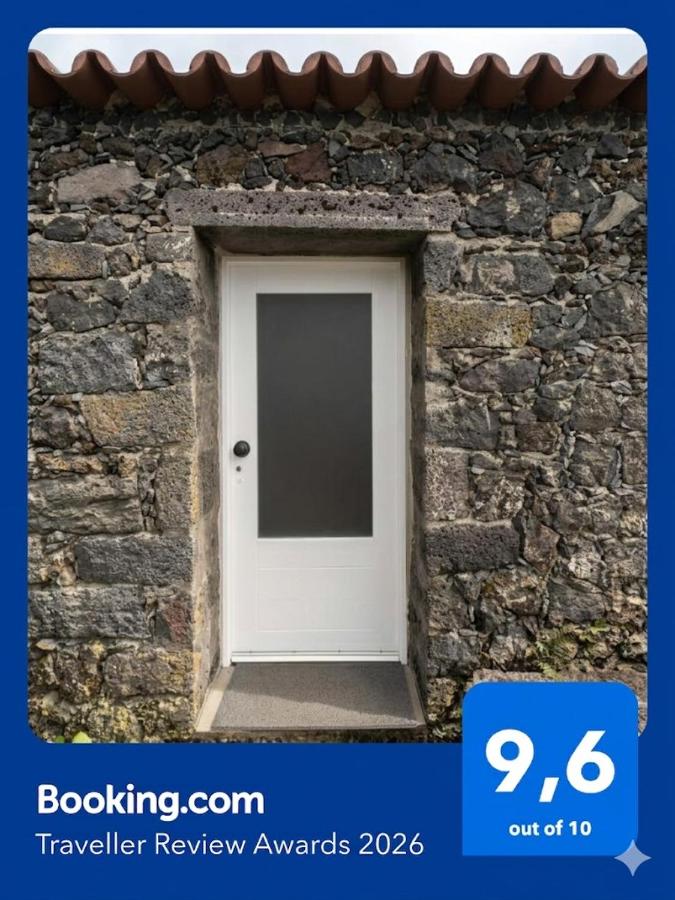 Azores Element - B&B Livramento