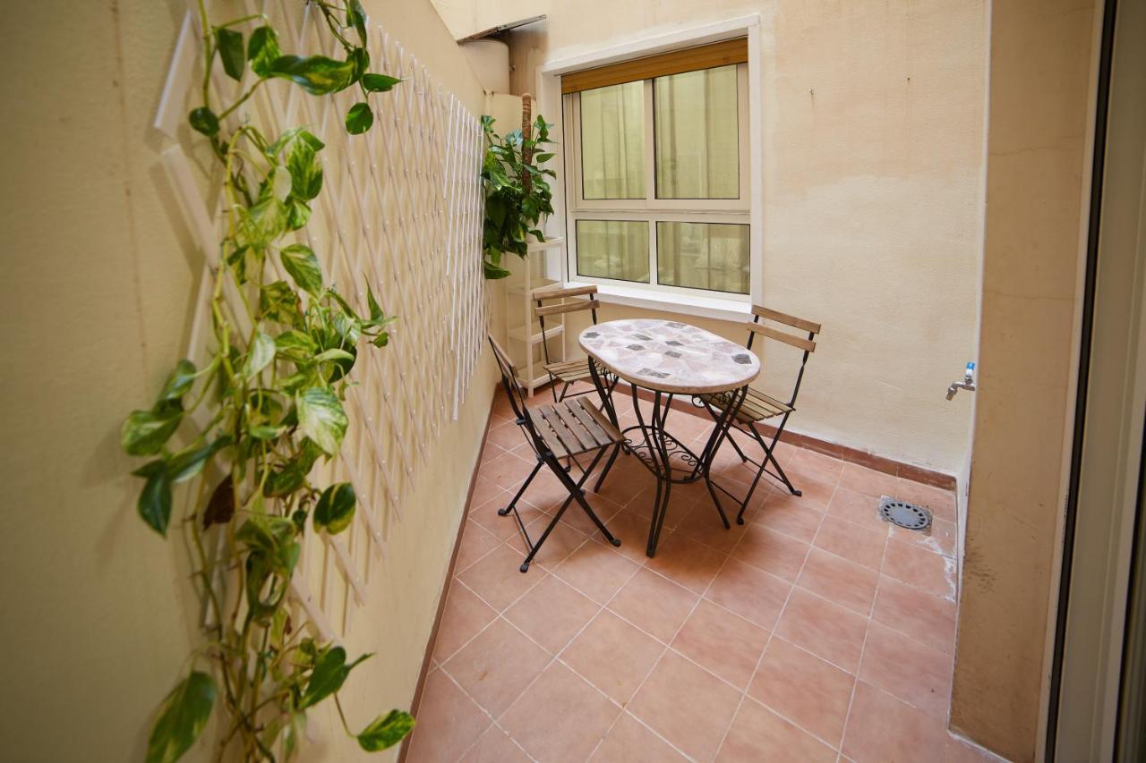 Casa España Art & Arena - Alicante Center 3 Bedrooms - Chambres d'hôtes Alicante