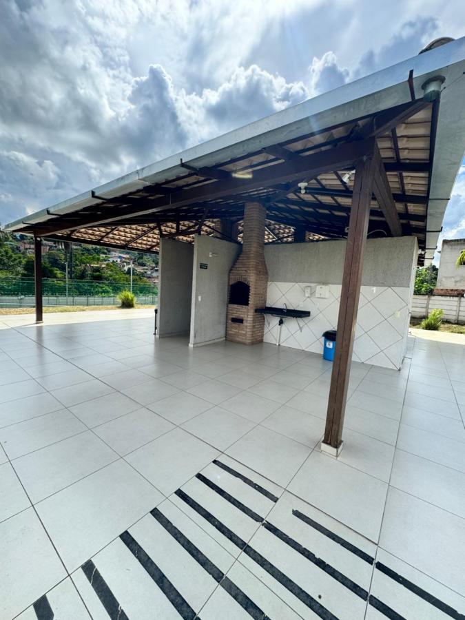 Apt próximo ao ct do galo, clube imperial, aeroporto e cidade administrativa - B&B Vespasiano