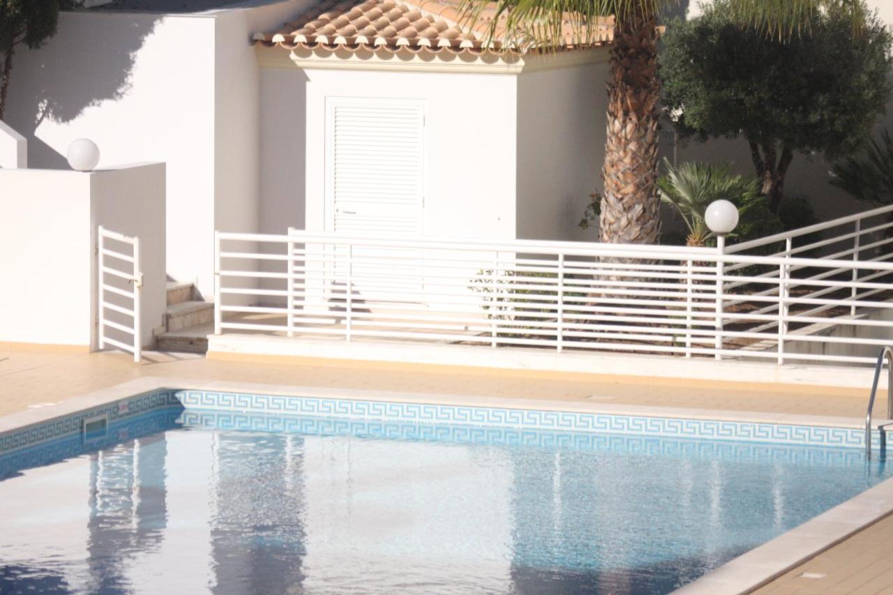 Albufeira Lovely new Apartment W/ Pool - Ferienwohnung Albufeira