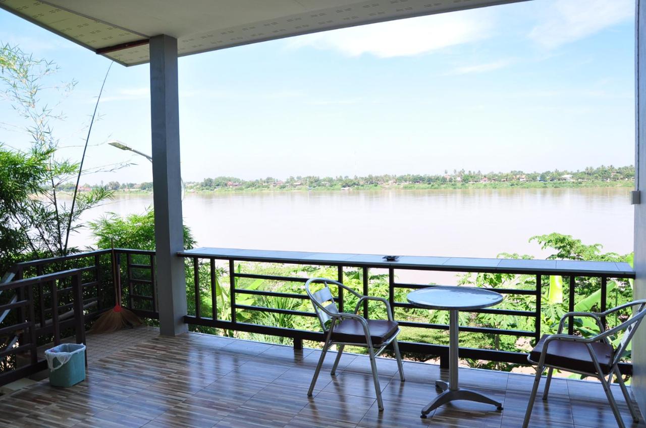 The Rim Riverside Guest House - B&B Nong Khai
