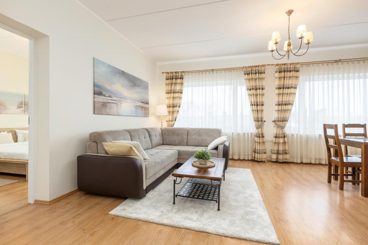 Cosy apartment next to Kadriorg park - B&B Tallinn