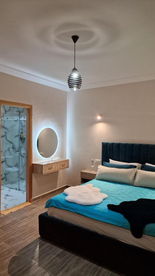 Location Appartement Duplex de Luxe avec Jardin Privatif, dans Résidence avec Piscines - B&B Marrakech