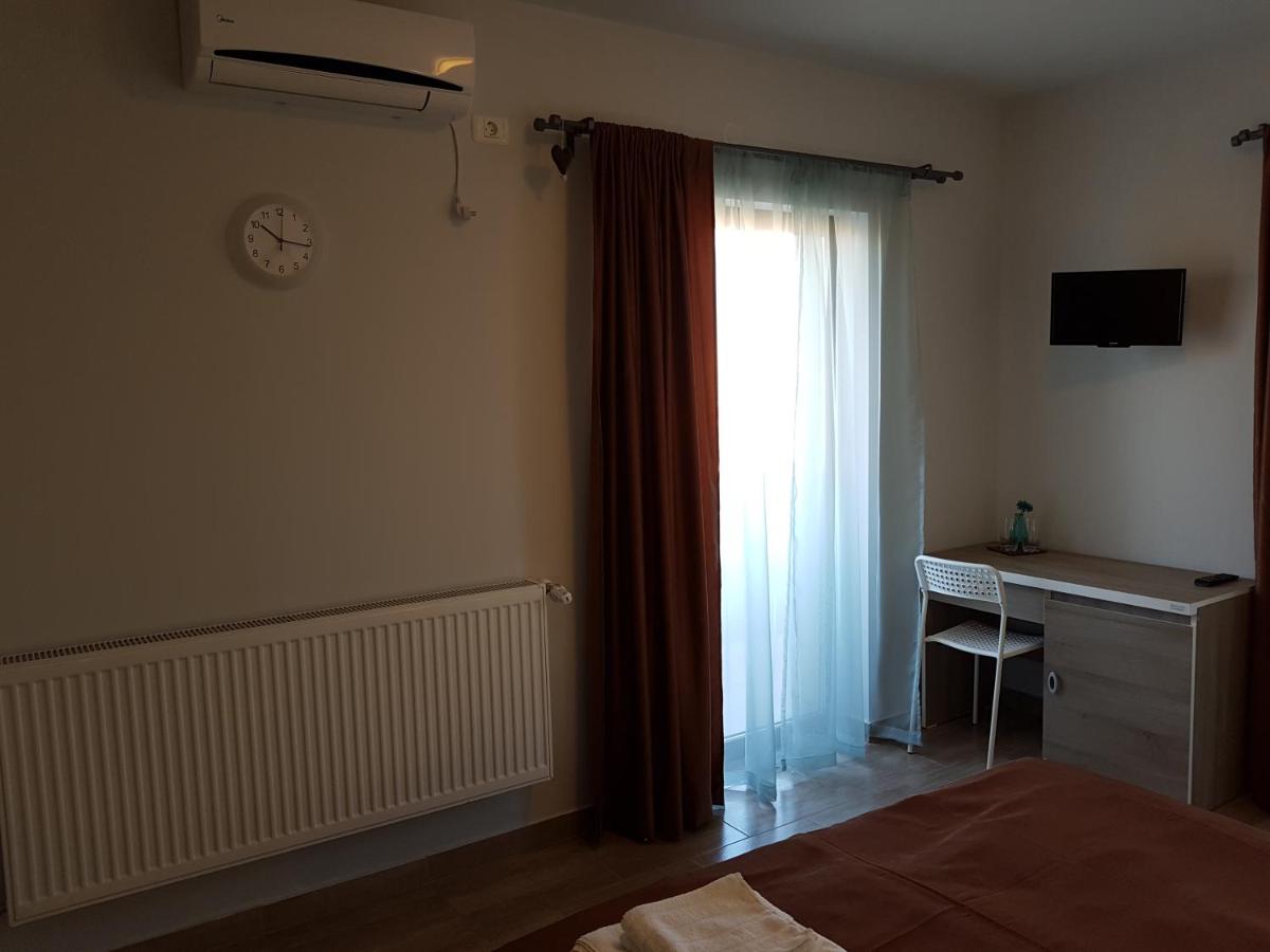 Camera Matrimoniale/Doppia con Letti Singoli con Bagno Privato