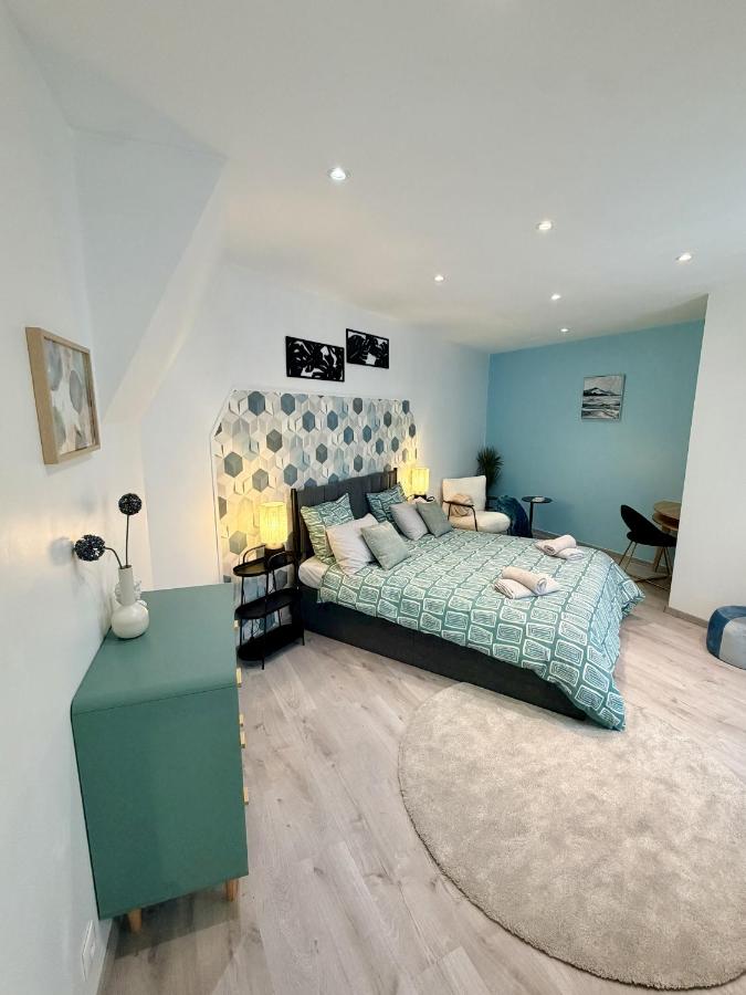 Le Temps d'un Souffle, Parenthèse élégante au cœur de Tourcoing avec terrasse privée - B&B Tourcoing