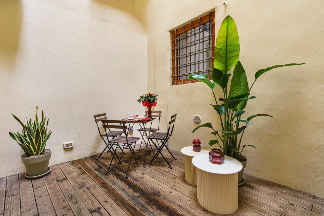 Holiday AD Borgo Santi Apostoli, Florence - B&B Firenze