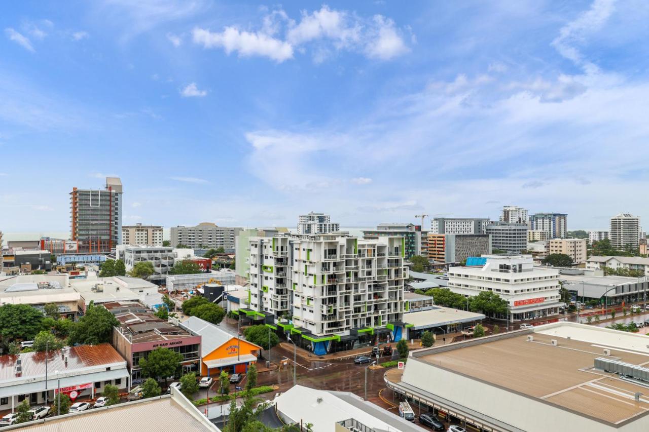 Level 10 Life Spacious 1 Bed Apartment and Pool - Bed and Breakfast Darwin
