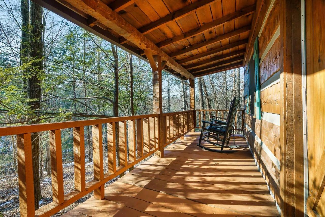 Hot Tub, BBQ, Fire Pit in Wooded Smoky Mountains - Ferienwohnung Sevierville