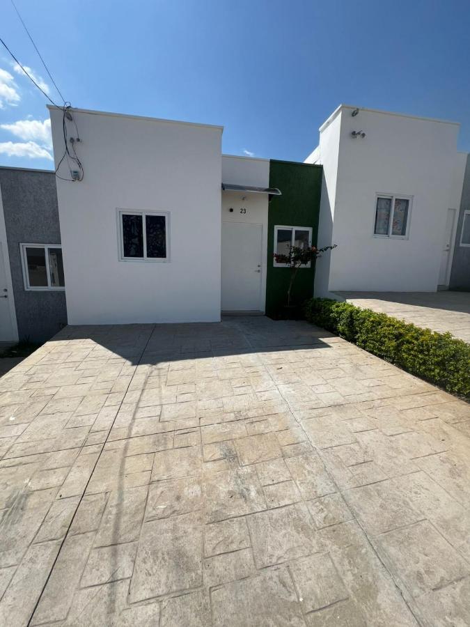 House AC 2 Bedrooms Sofa Bed WiFi San Miguel - B&B San Miguel