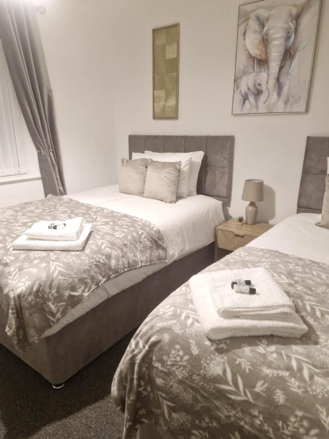 Leasowe House - B&B Bidston
