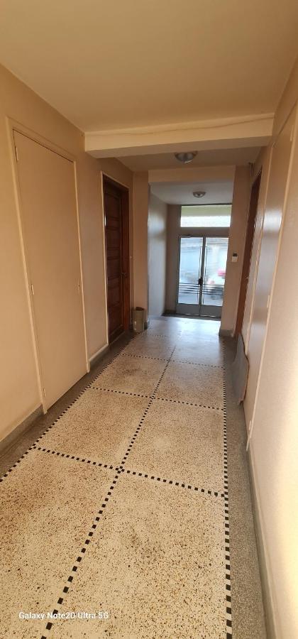 Grand duplex - 2 chambres - 5pers - proche thermes et centre de Vichy - B&B Vichy