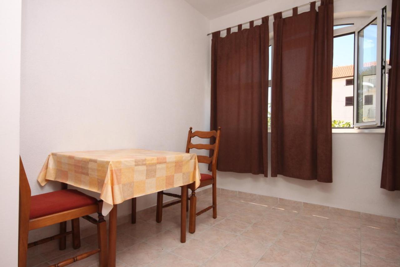 Estudio con terraza