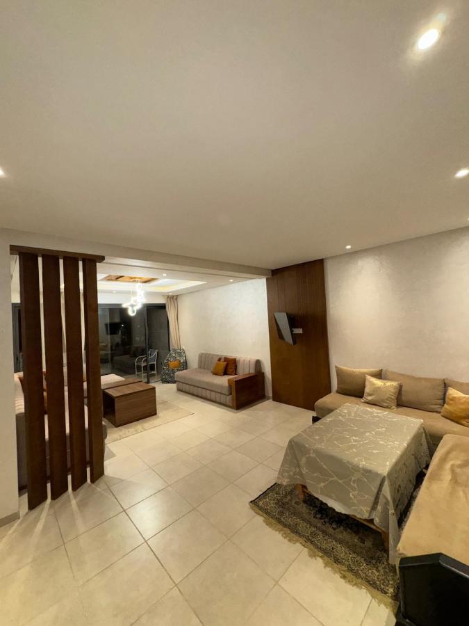 Modern & elegant apartment with terrace - Ferienwohnung Salé