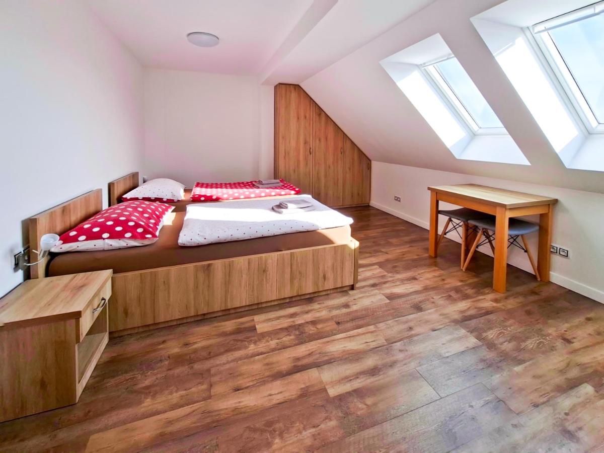 Camera Matrimoniale con Bagno Privato