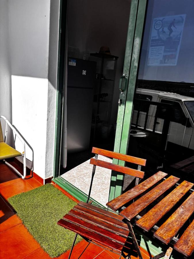 Lanzarote Surf House Famara 6 Guests - B&B Famara