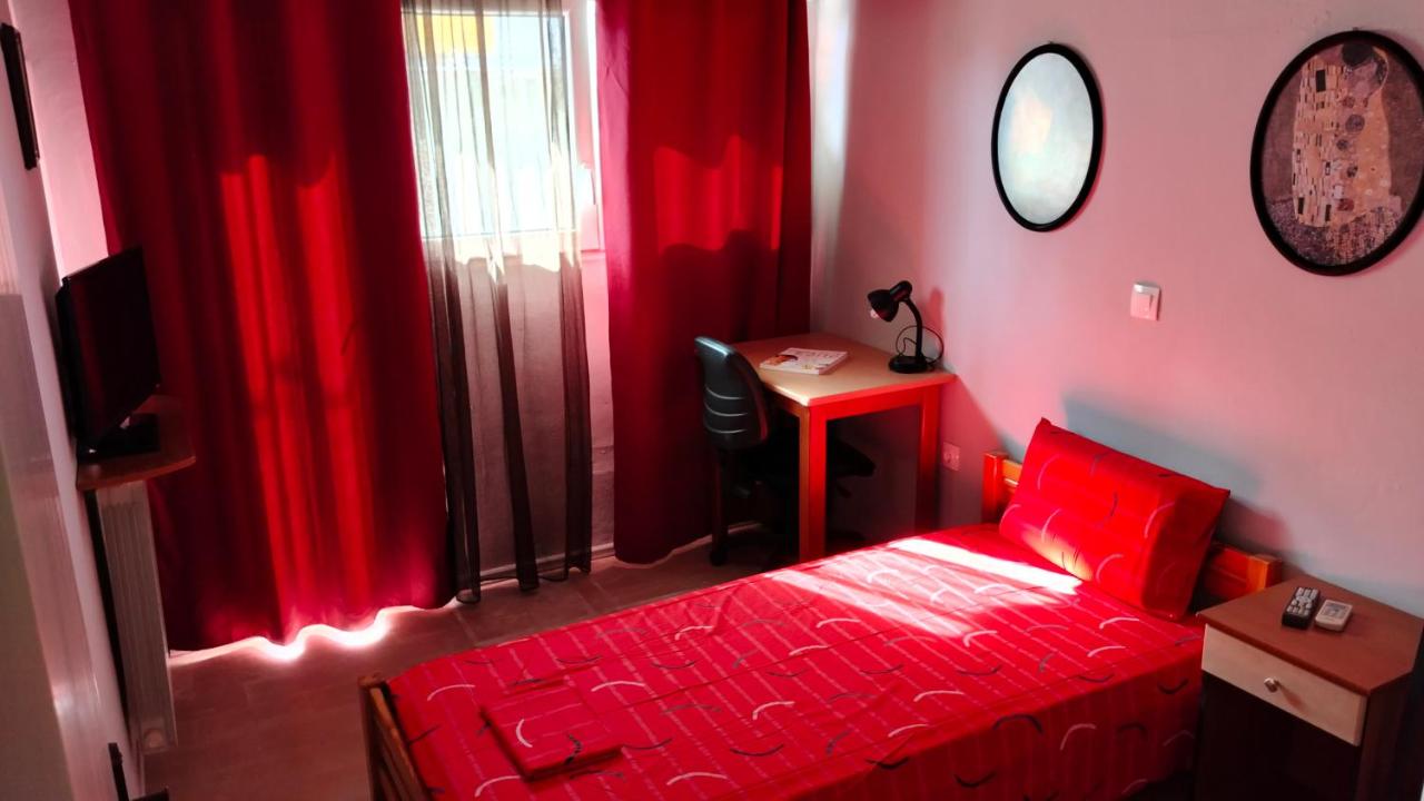 LA Central Apartment - B&B Loutrá Aidhipsoú