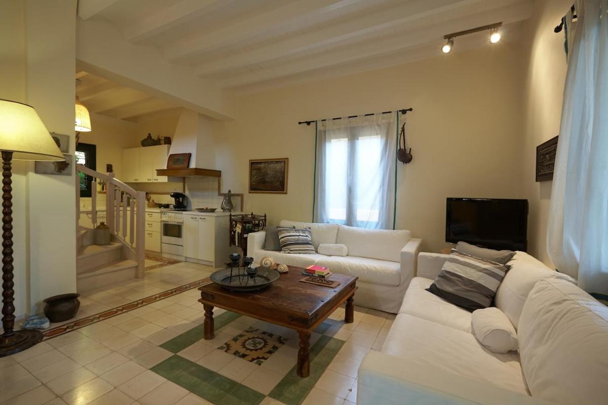 Anassa Boutique Beach House - B&B Sami