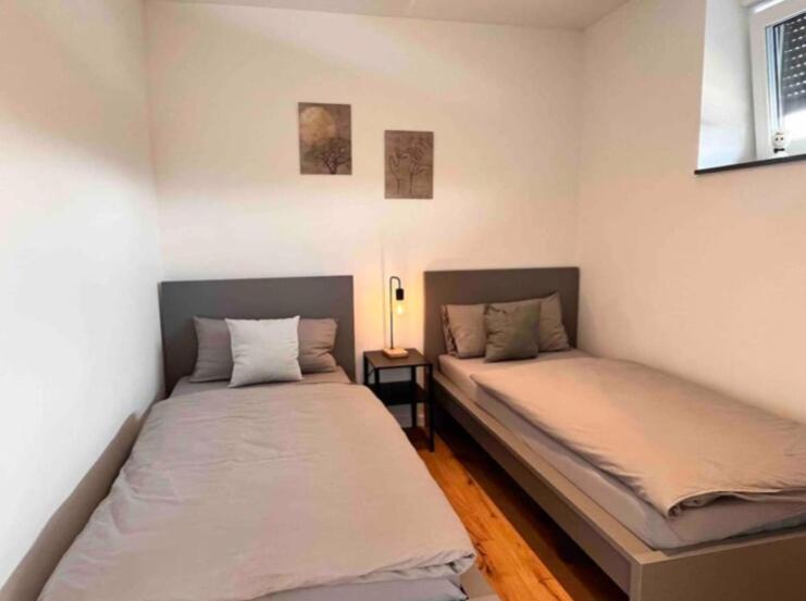 modernes Apartment für Monteure & Handwerker in Bensheim mit Wlan & Balkon - Bed and Breakfast Bensheim