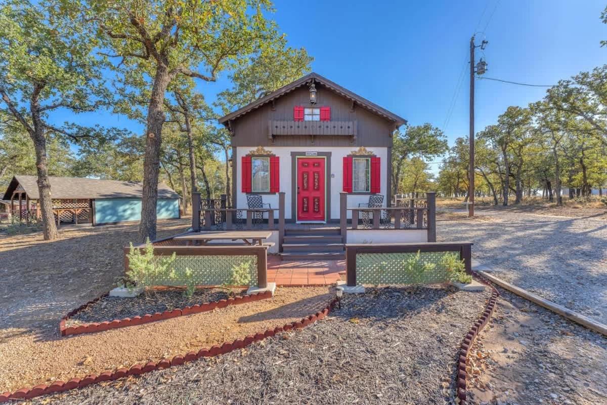 Riesling: Pet-friendly, Hot-Tub, 10-Min to Downtown! - B&B Rocky Hill