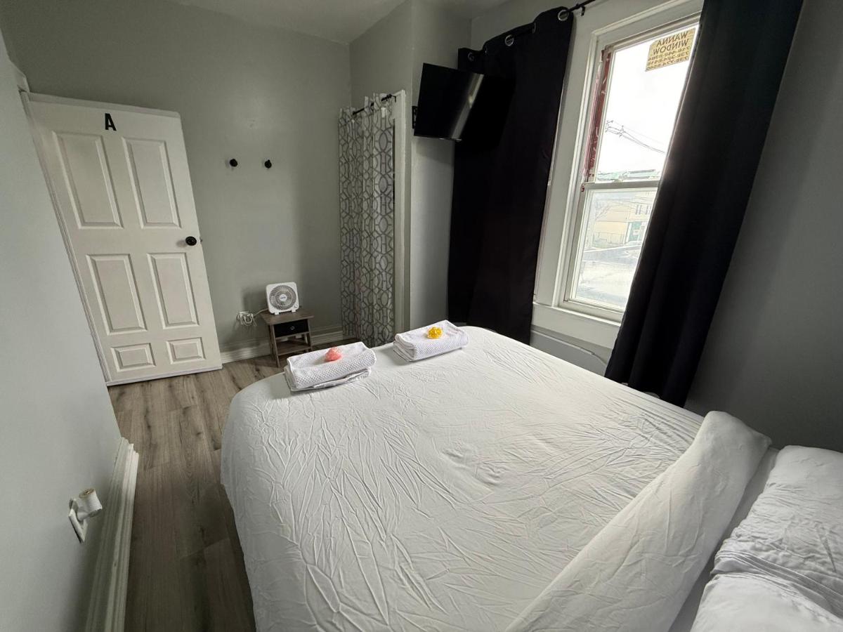 EWRBNB - Private Bedroom in Well sized Shared Apartment - 1 - B&B Elizabeth