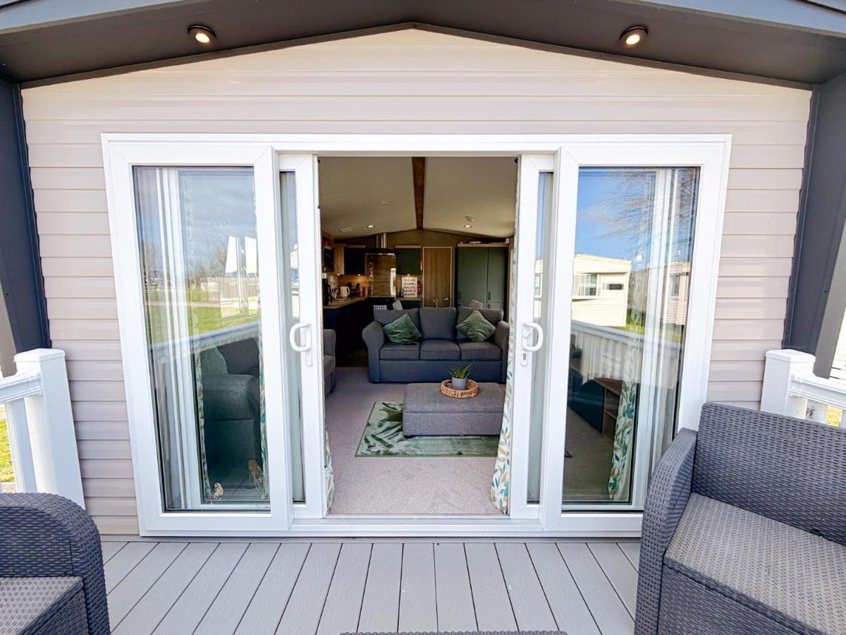 The Retreat - An Luxurious Caravan in Towyn, Wales - Chambres d’hôtes Kinmel Bay