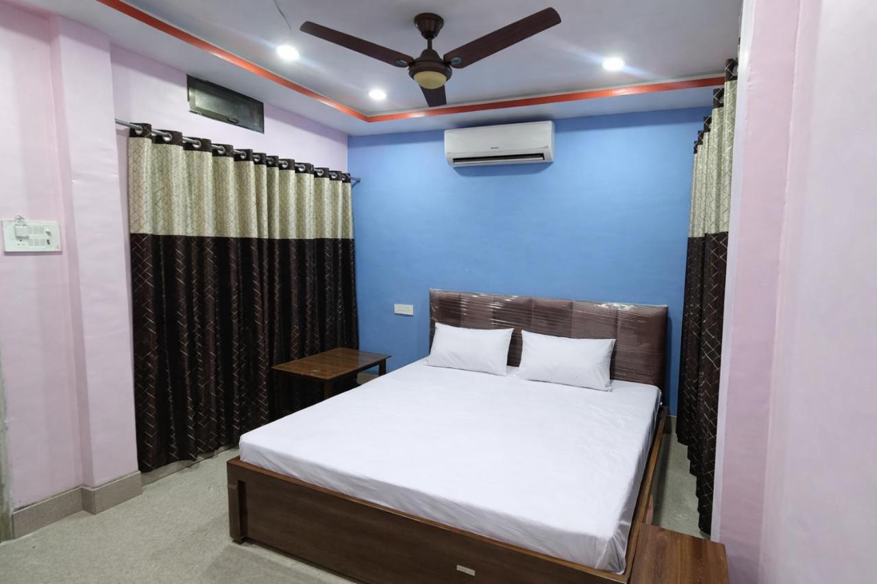 Badanpur Hotel Ayodhya With AC , Free Parking & Free Wi-Fi Near Ram Mandir