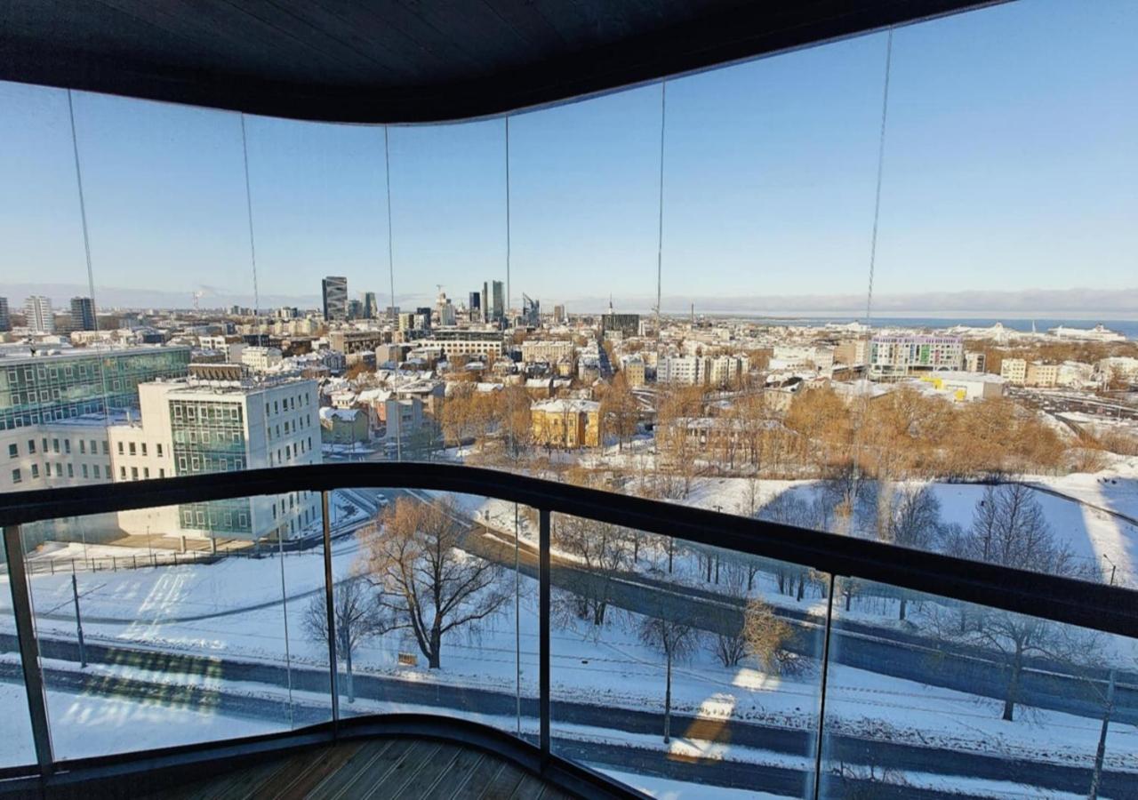 Tallinn Luxury Skyline Apartment with Unforgettable Views - B&B Tallin