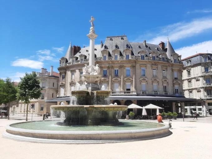 Hyper Centre de Valence - Studio 44 - B&B Valence