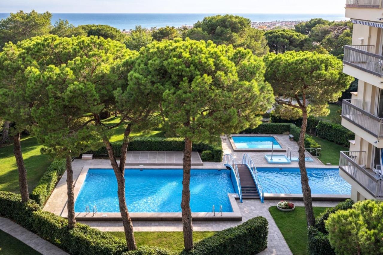 Appartamento Fronte Mare con Piscina Lignano Sabbiadoro MV6 - B&B Lignano Sabbiadoro