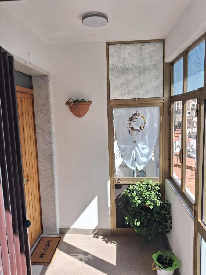 Giardino San Gerardo Maiella vista Castello e con parcheggio interno privato e gratuito - Ferienwohnung Muro Lucano
