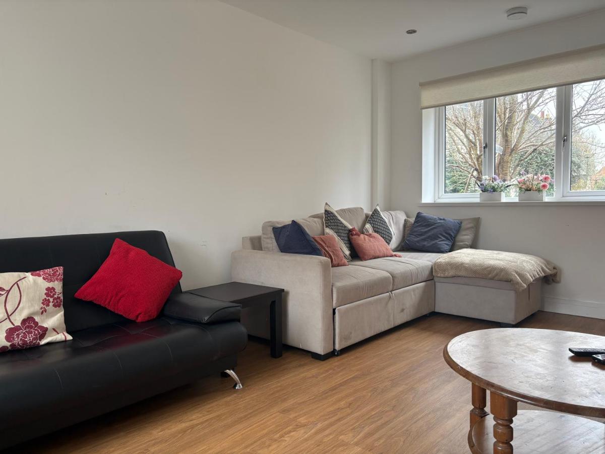 Modern 2 Bed house near Oxford City with EV Charge - Chambres d’hôtes Oxford