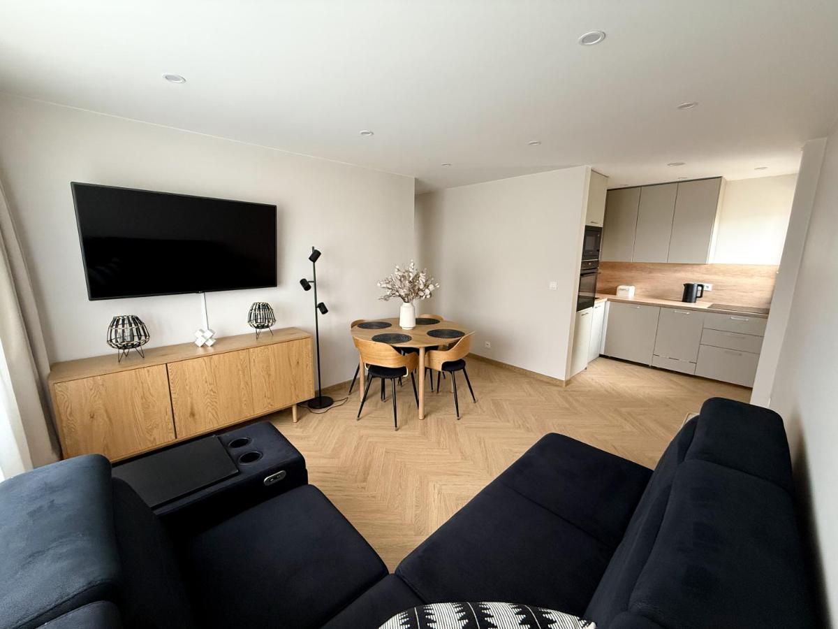 WHITE APARTMENTS - Wczasowa - B&B Ustka