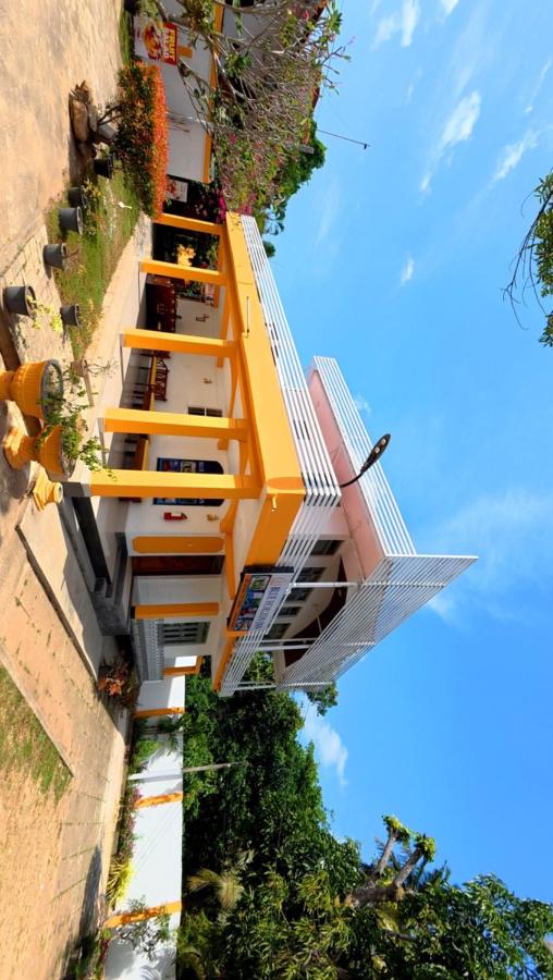 Blue Horizon Inn Negombo - Ferienwohnung Negombo