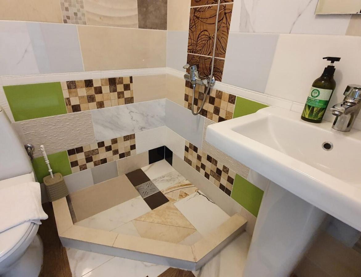 Hanul lui Hanganu - Ferienwohnung Lalova