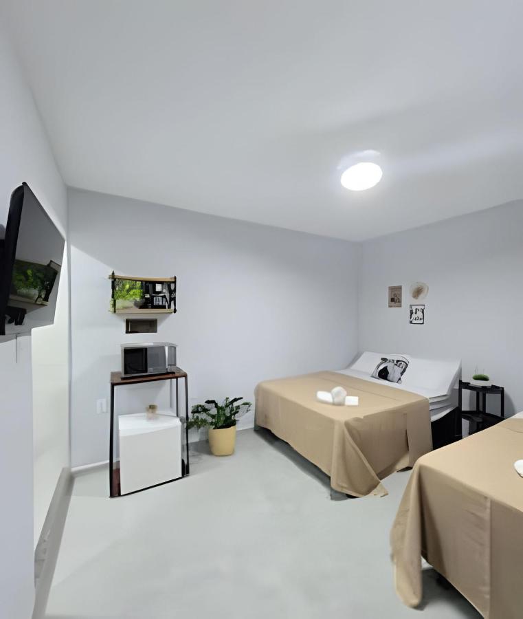 Lofth Pinheiro C/ Ar Condicionado Pxo A Costa Azul - Chambres d’hôtes Rio das Ostras